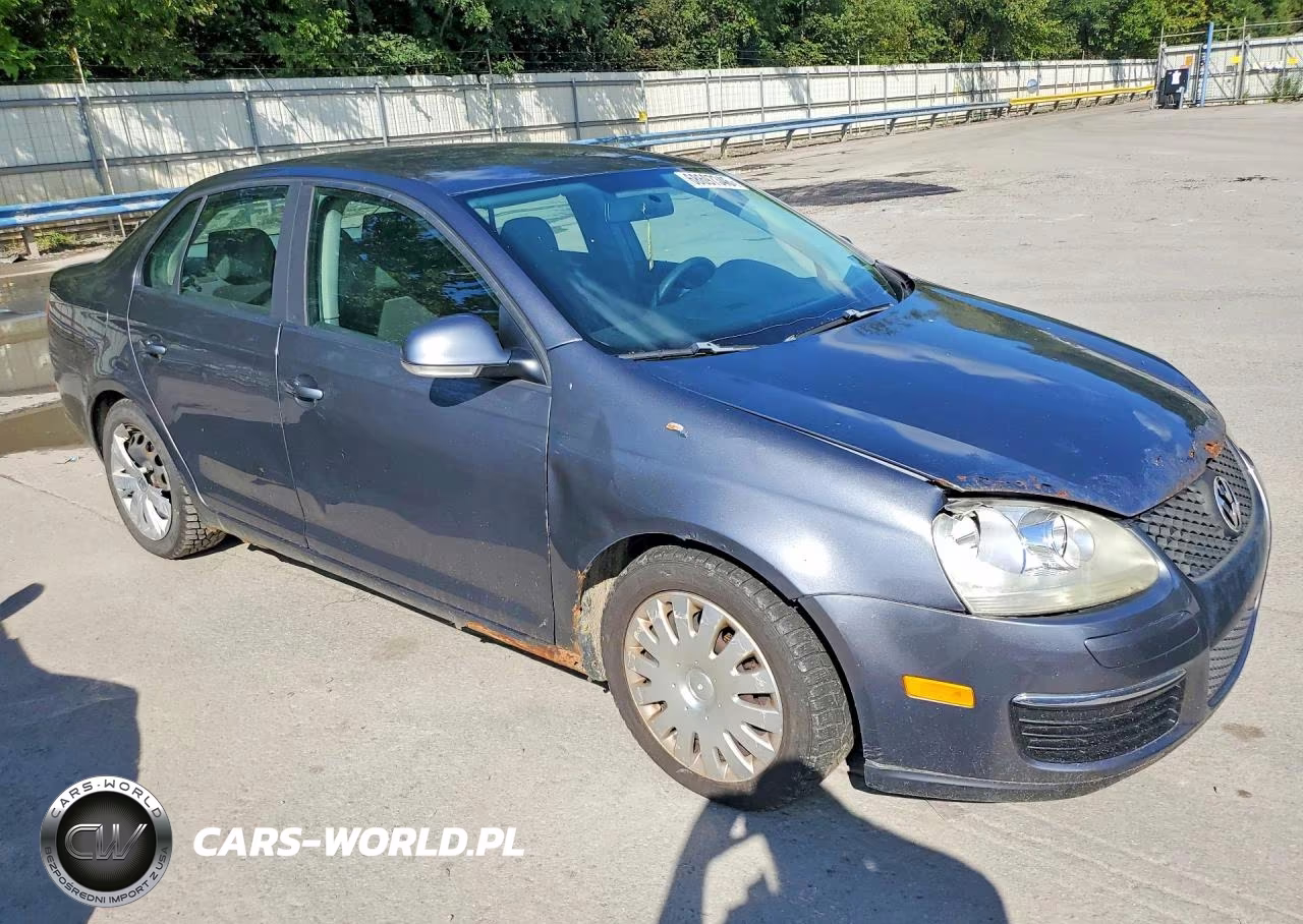 2008 Volkswagen Jetta S VIN:3VWJZ71K38M145168 - 4