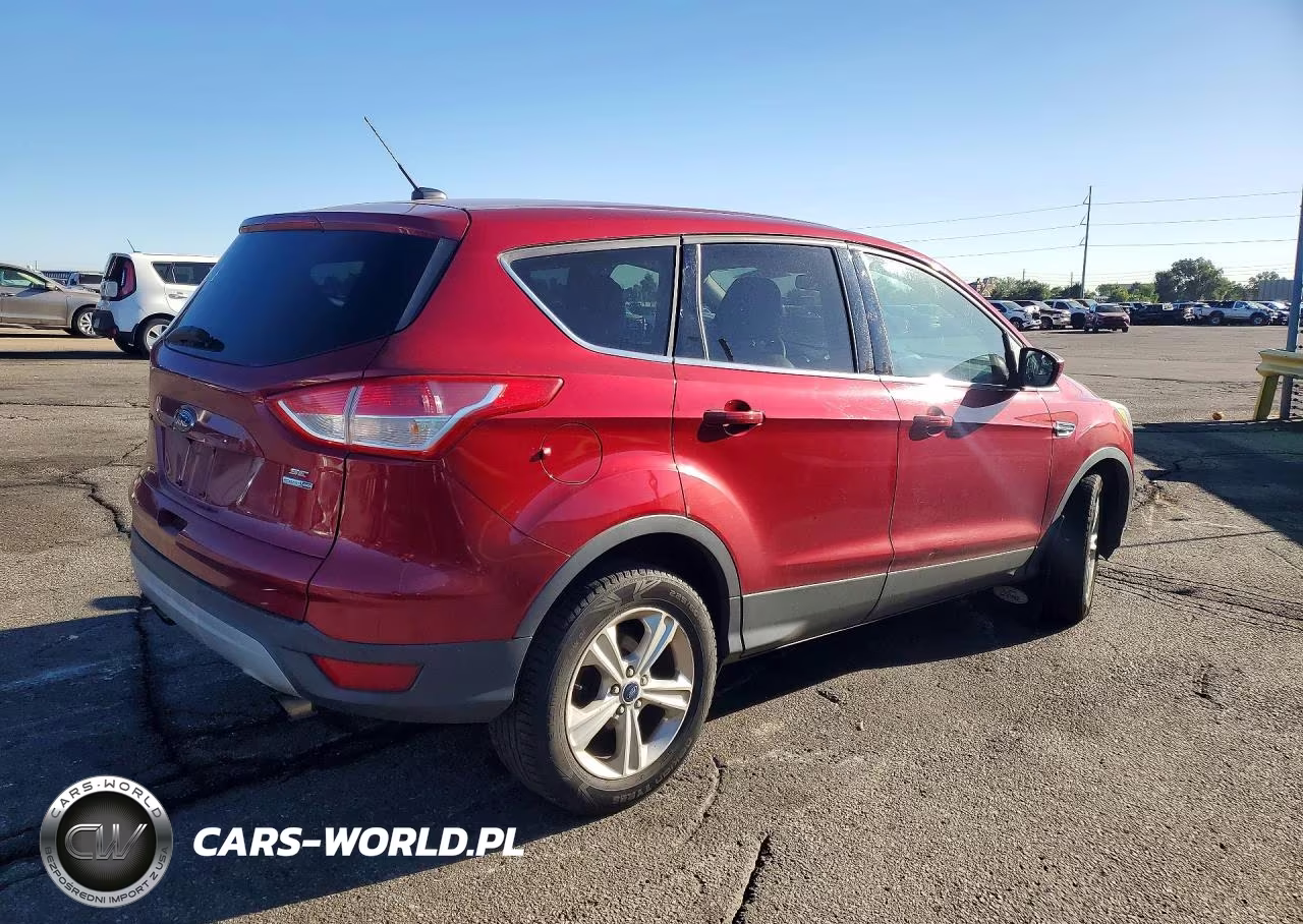 2016 Ford Escape Se VIN:1FMCU9GX5GUA57608 - 3