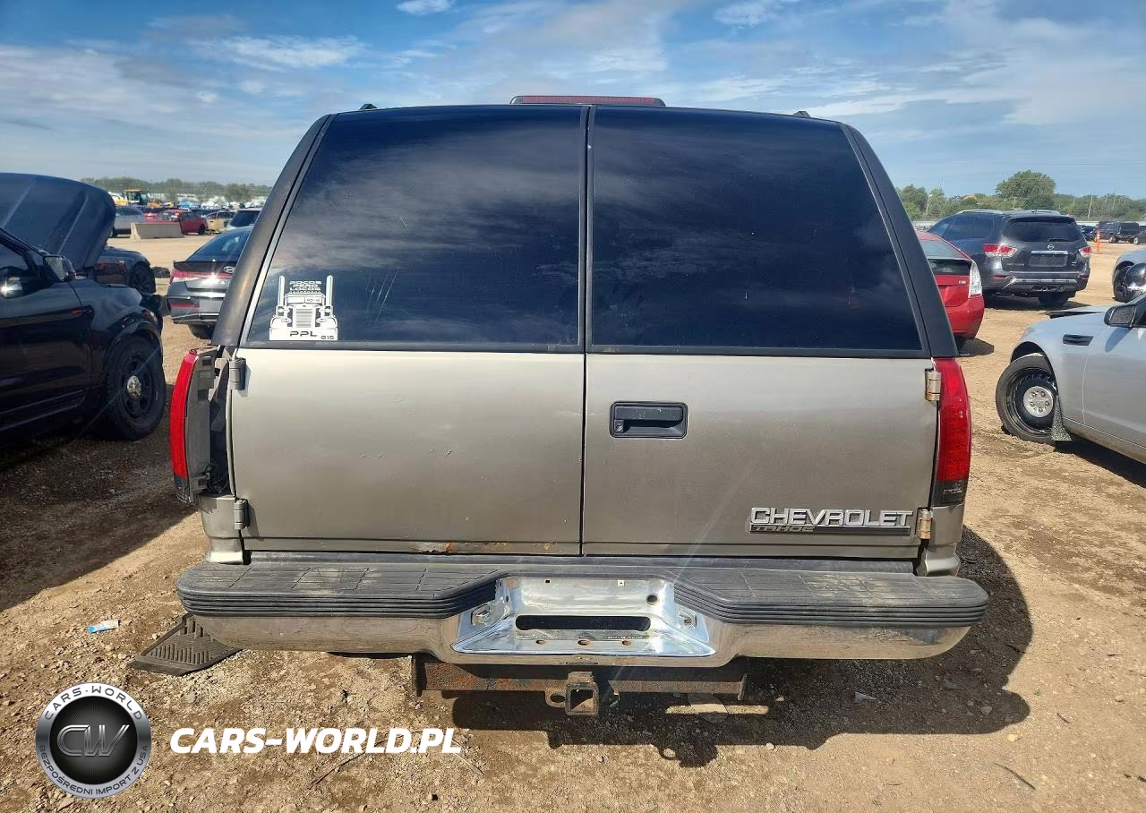 1999 Chevrolet Tahoe K1500 VIN:1GNEK13R7XJ543941 - 6