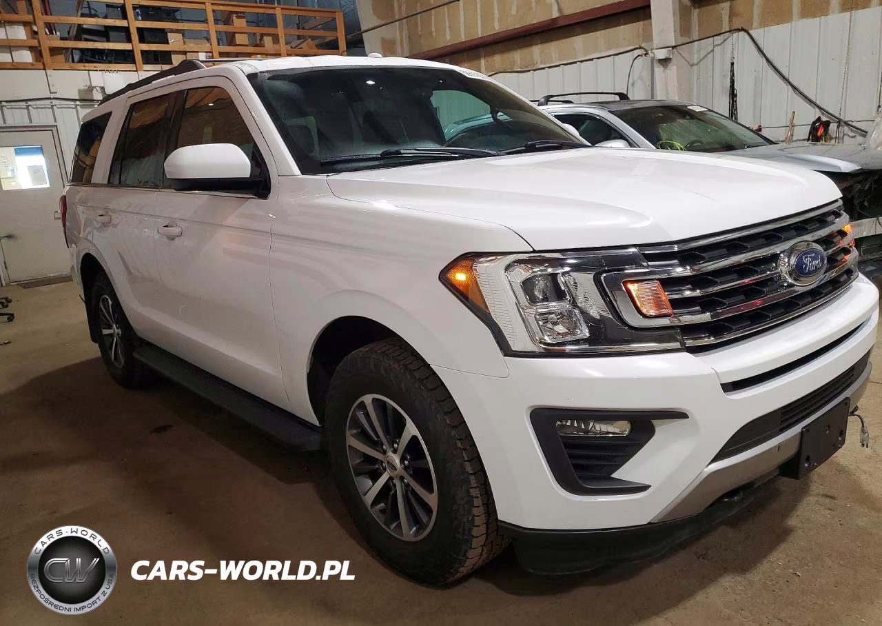 2018 Ford Expedition Xlt VIN:1FMJU1JT8JEA29026 - 4