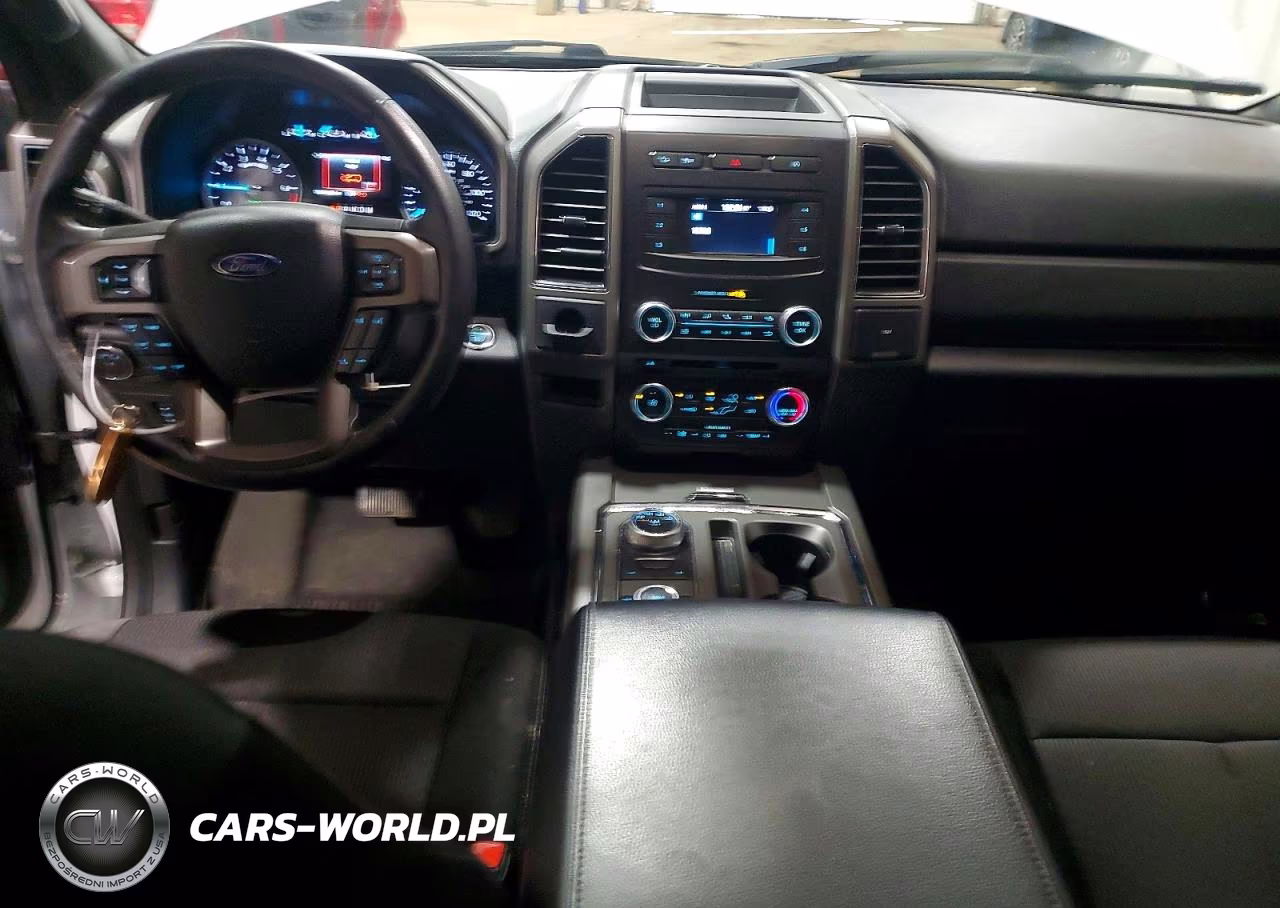 2018 Ford Expedition Xlt VIN:1FMJU1JT8JEA29026 - 8