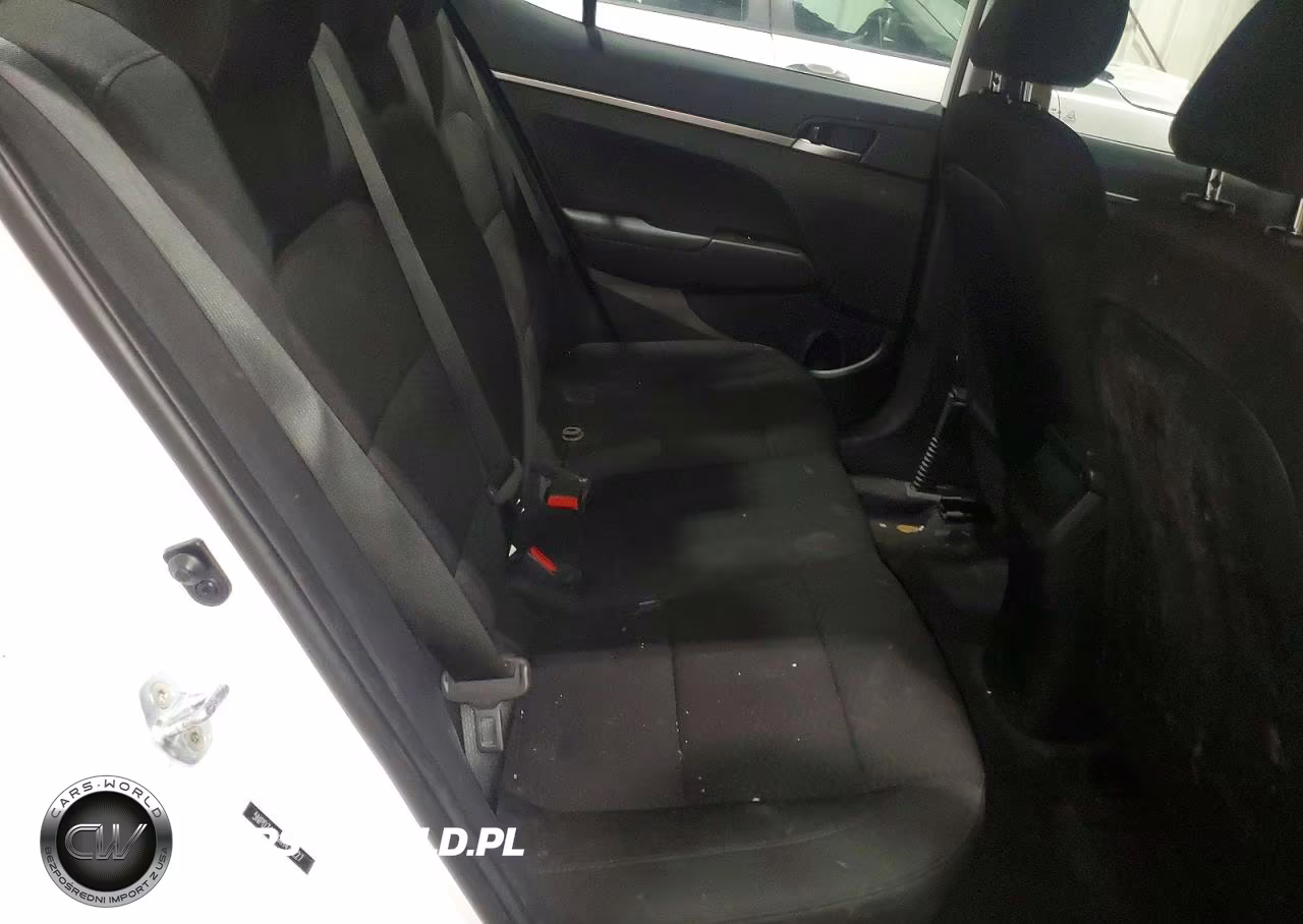 2019 Hyundai Elantra Se VIN:5NPD74LFXKH471227 - 10