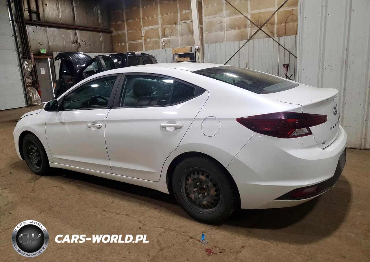 2019 Hyundai Elantra Se VIN:5NPD74LFXKH471227 - 2