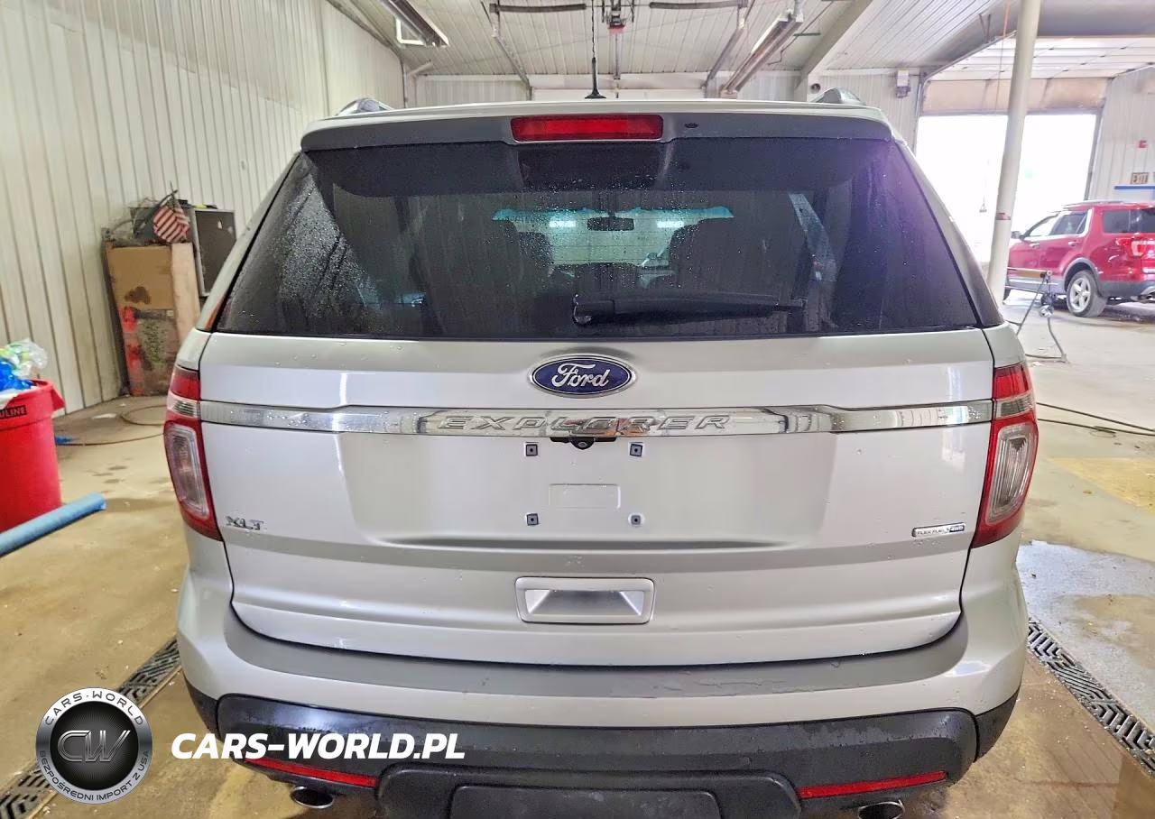 2015 Ford Explorer Xlt VIN:1FM5K8D8XFGB33410 - 6