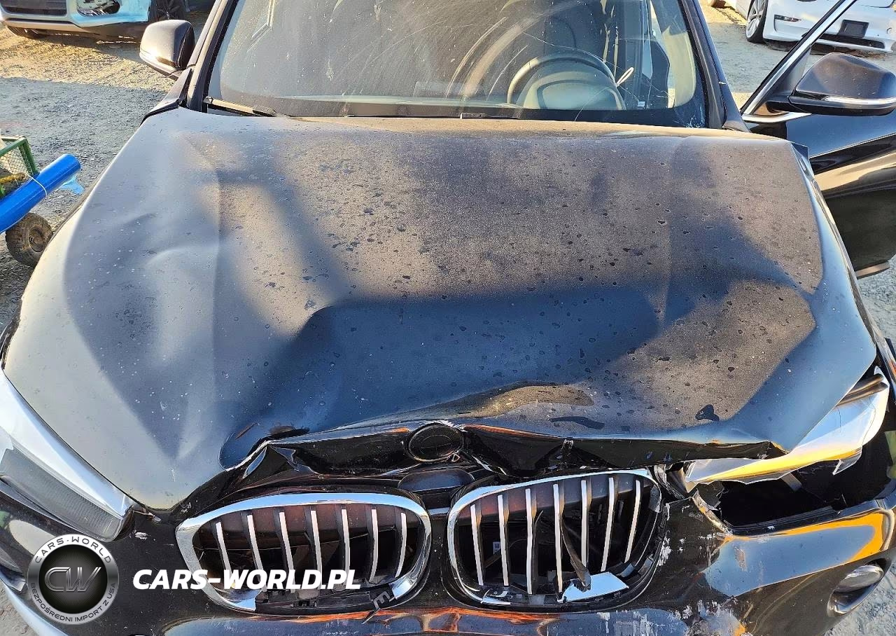 2018 BMW X1 xDrive28I VIN:WBXHT3C32J5L28965 - 11