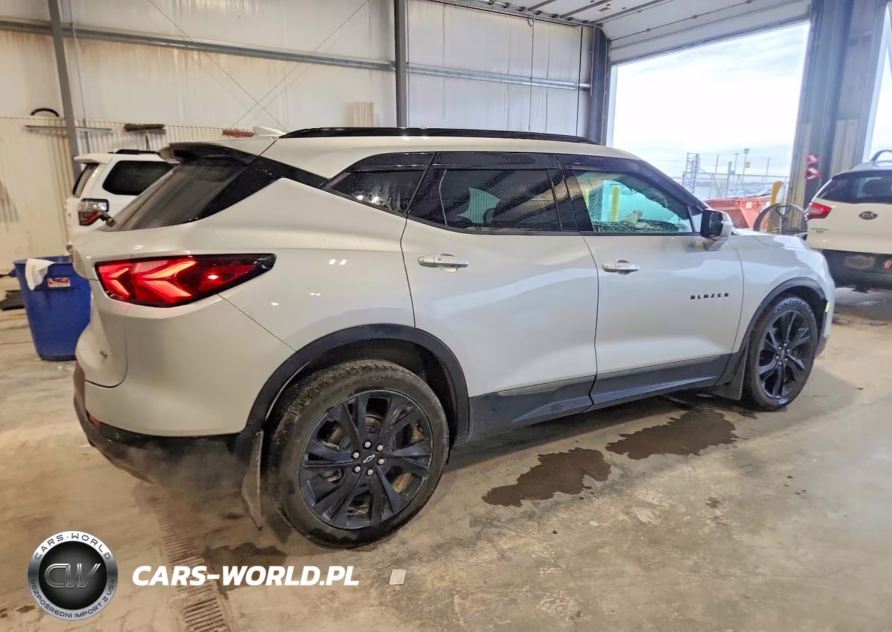 2022 Chevrolet Blazer Rs VIN:3GNKBKRS3NS148671 - 3