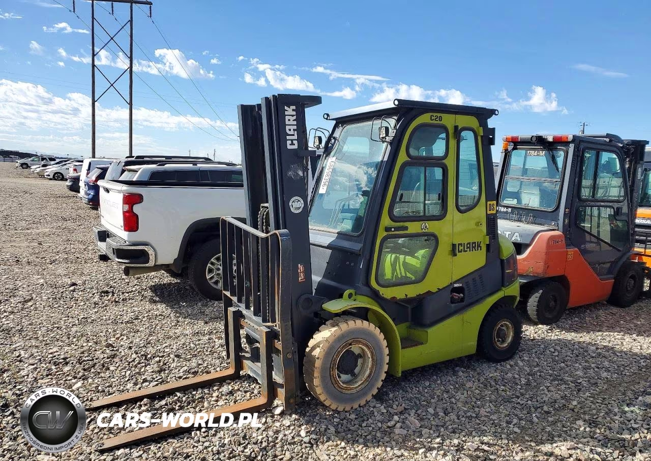 2017 Clark Forklift C200 - Reach VIN:P232D16169677 - 2