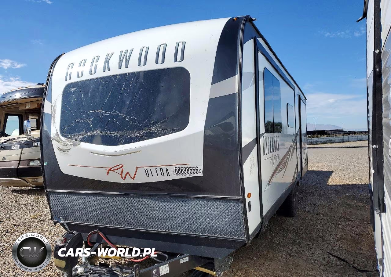 2022 Forest River Rockwood Camper VIN:4X4TRLB2XNZ178823 - 2