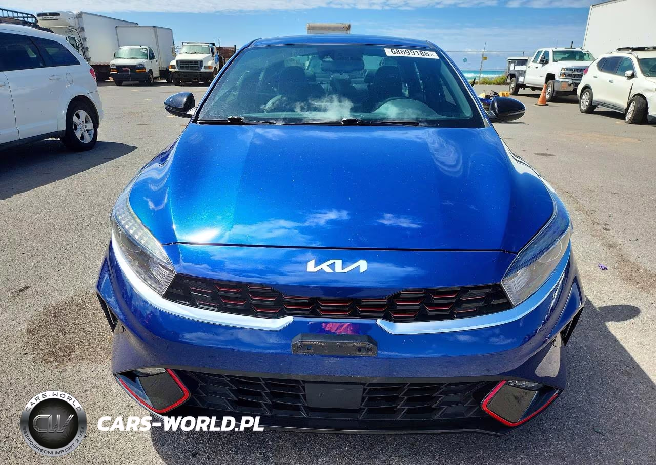2024 Kia Forte Gt Line VIN:3KPF54AD6RE757459 - 5