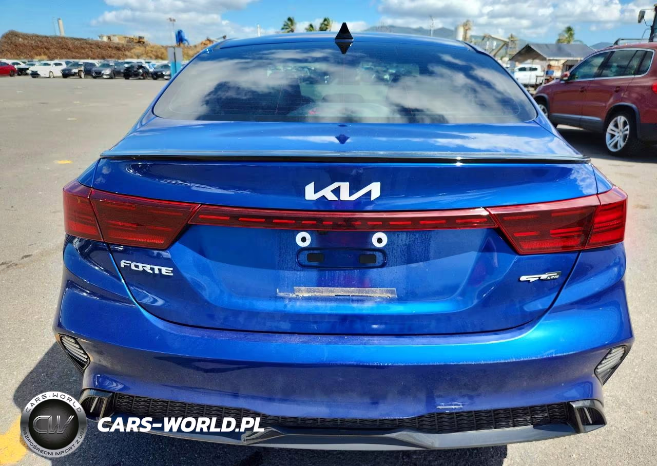 2024 Kia Forte Gt Line VIN:3KPF54AD6RE757459 - 6