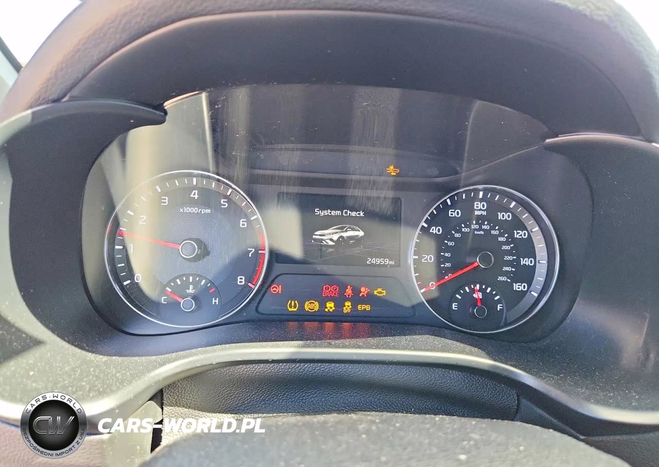 2024 Kia Forte Gt Line VIN:3KPF54AD6RE757459 - 9