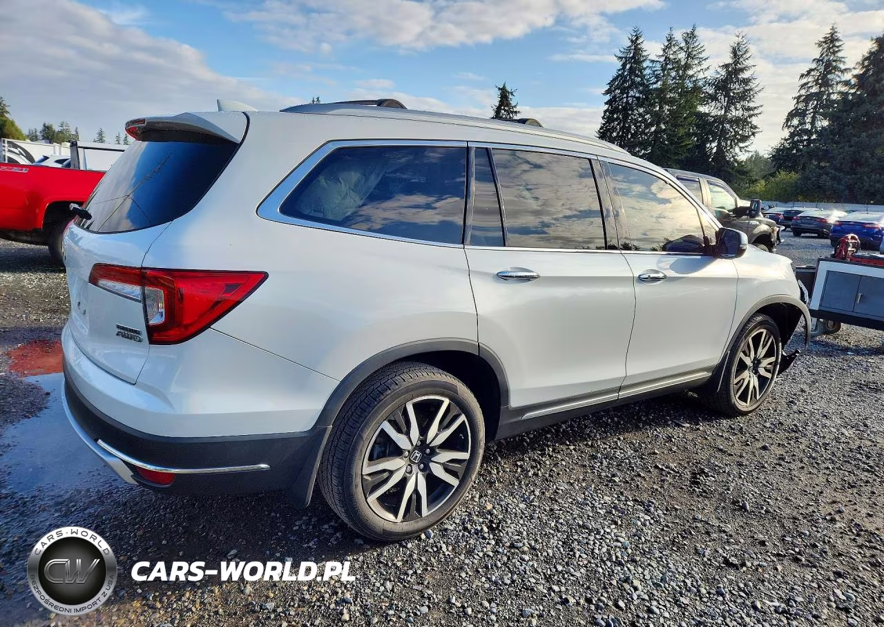 2020 Honda Pilot Touring VIN:5FNYF6H94LB015498 - 3