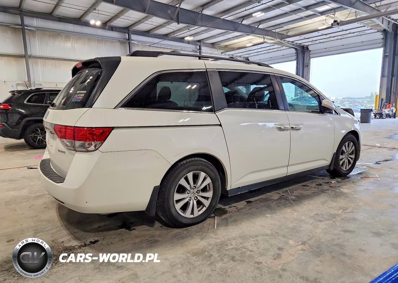 2015 Honda Odyssey Exl VIN:5FNRL5H63FB082157 - 3