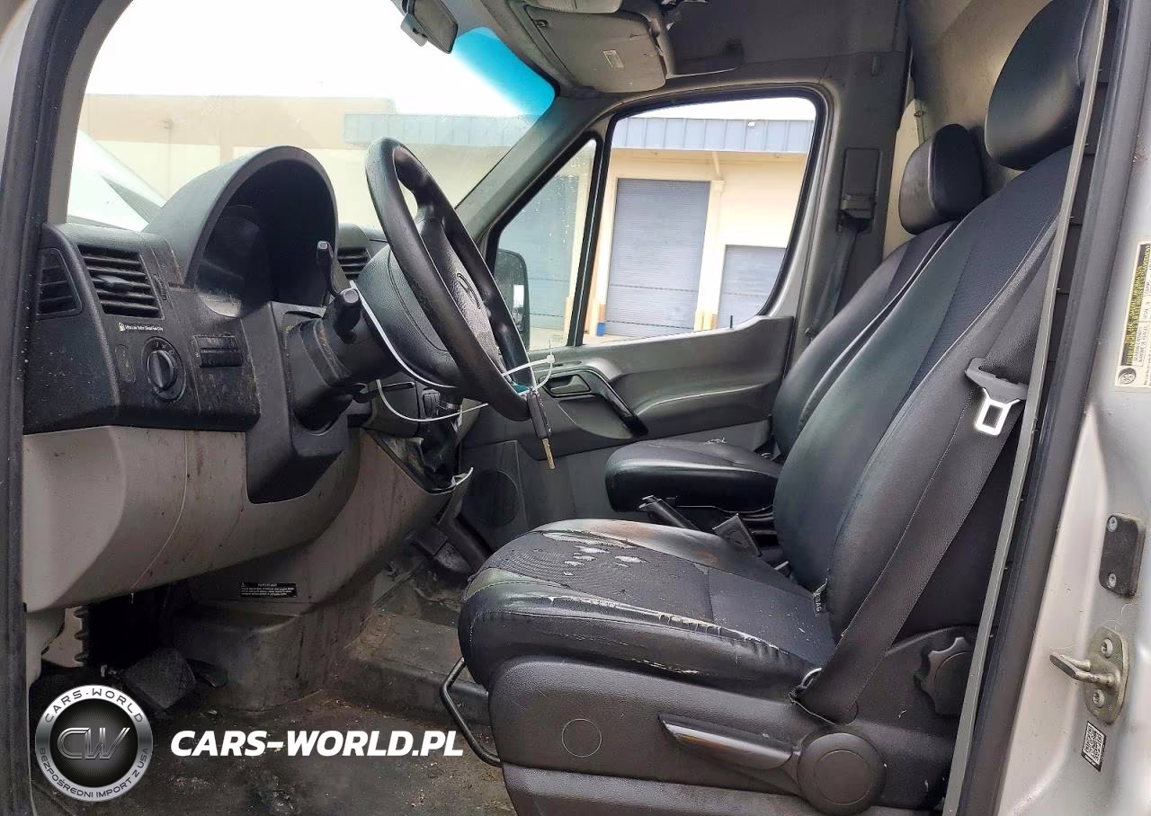 2016 Mercedes-Benz Sprinter 2500 VIN:WD4PE8DD5GP226618 - 7