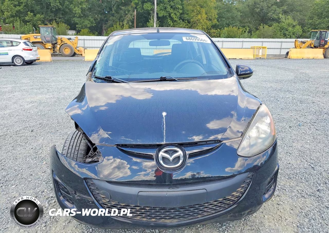 2014 Mazda Mazda2 Sport VIN:JM1DE1KYXE0177853 - 5