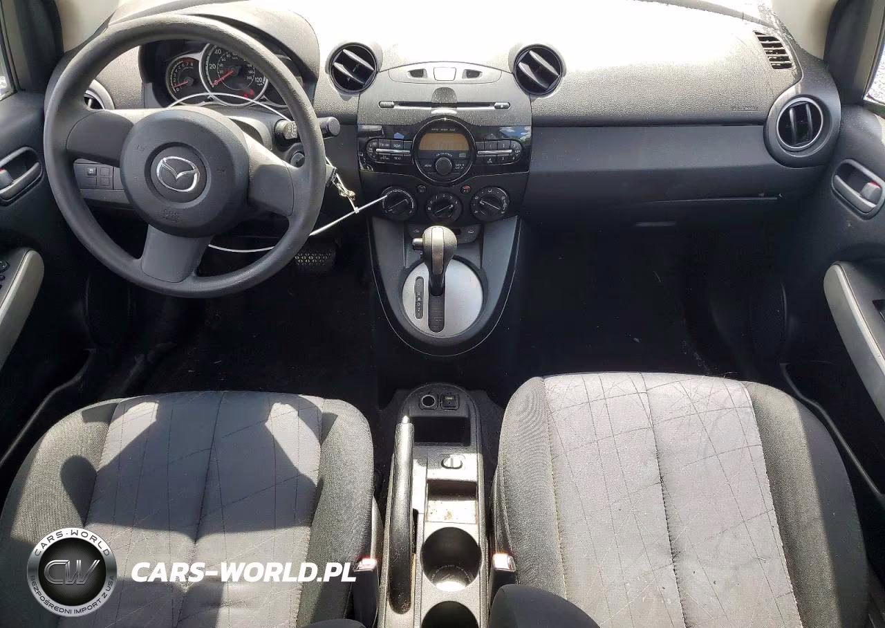 2014 Mazda Mazda2 Sport VIN:JM1DE1KYXE0177853 - 8