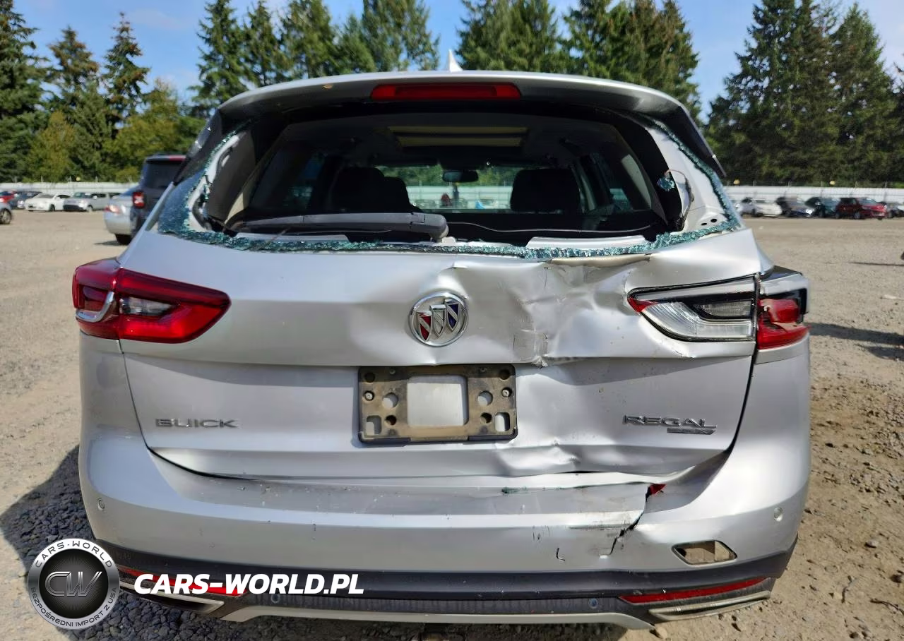2018 Buick Regal Tourx Preferred VIN:W04GU8SX4J1083577 - 6