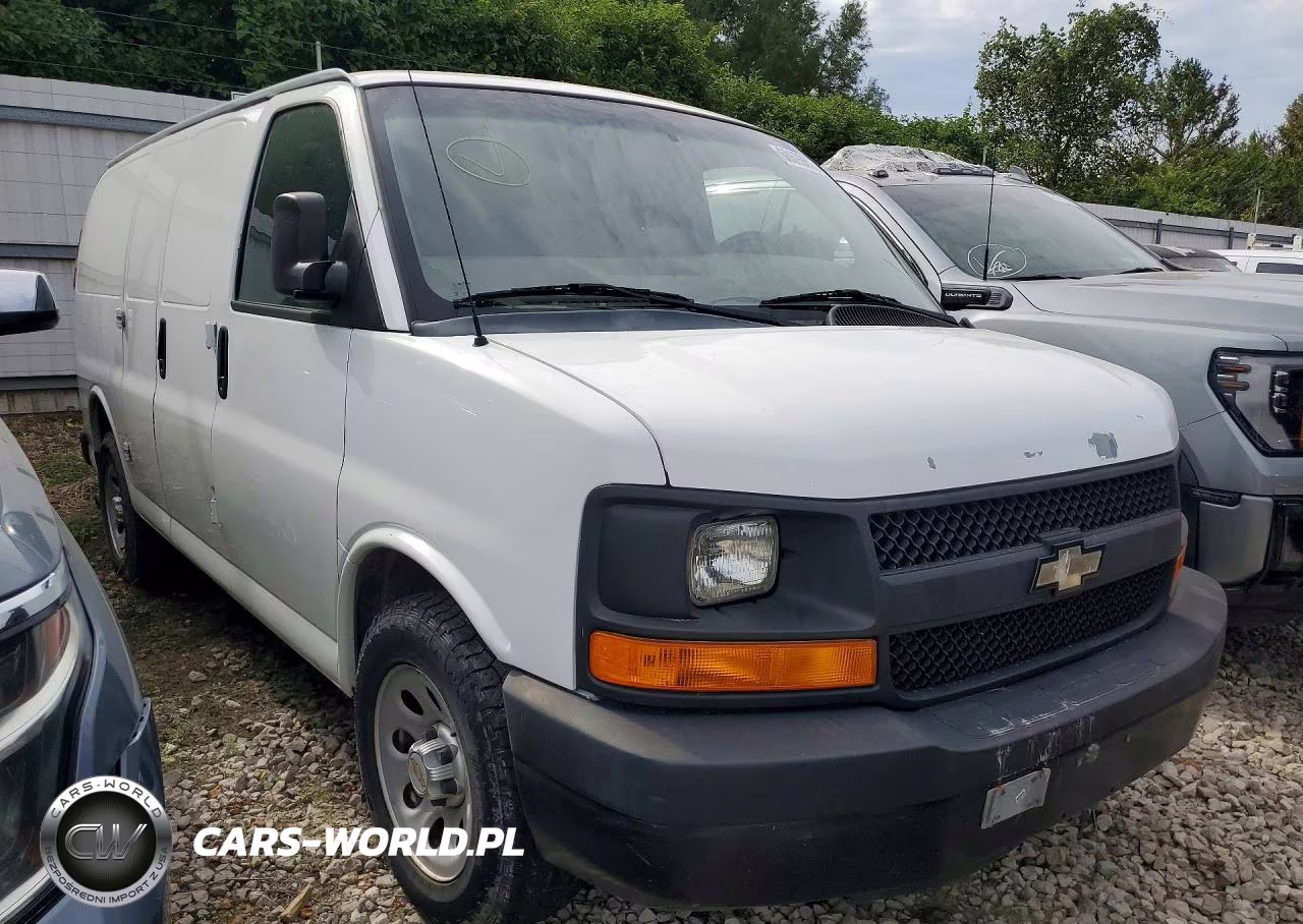 2013 Chevrolet Express G1500 VIN:1GCSGAFX5D1104322 - 4