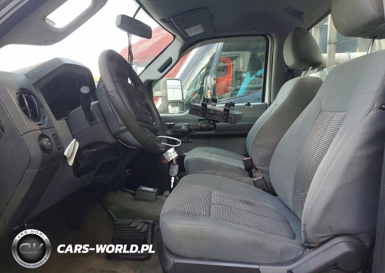 2016 Ford F450 Super Duty VIN:1FDUF4HY0GEB06801 - 7