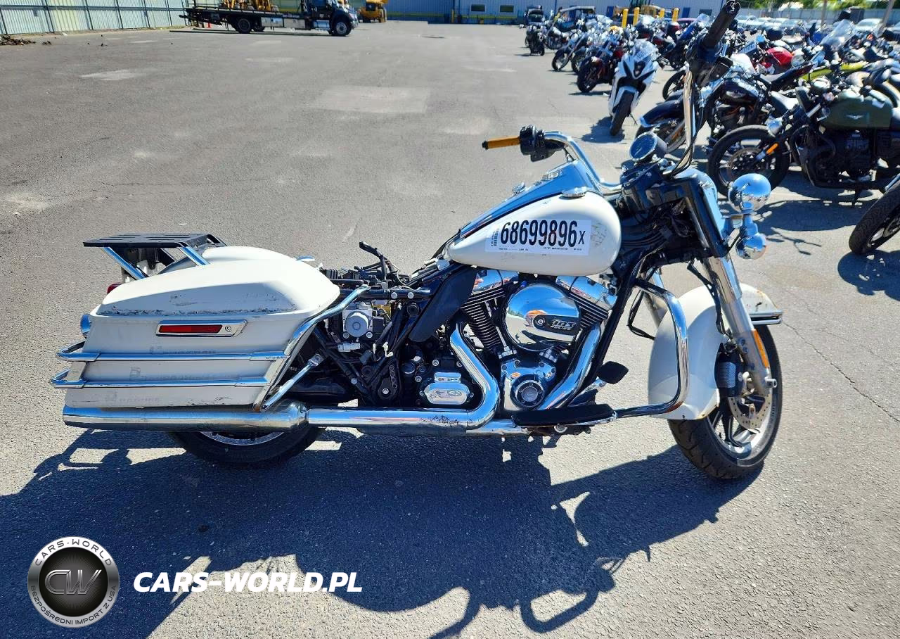2016 Harley-Davidson Flhp Police Road King VIN:1HD1FHM17GB635766 - 1