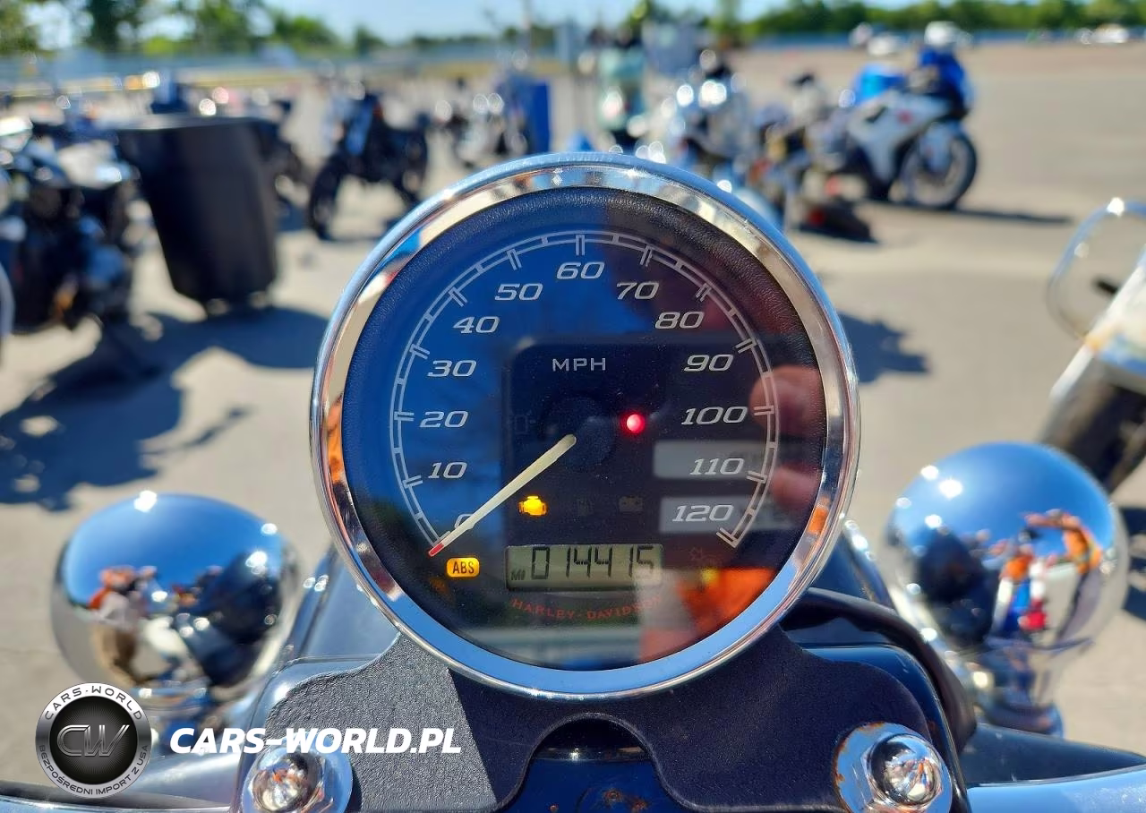 2016 Harley-Davidson Flhp Police Road King VIN:1HD1FHM17GB635766 - 7