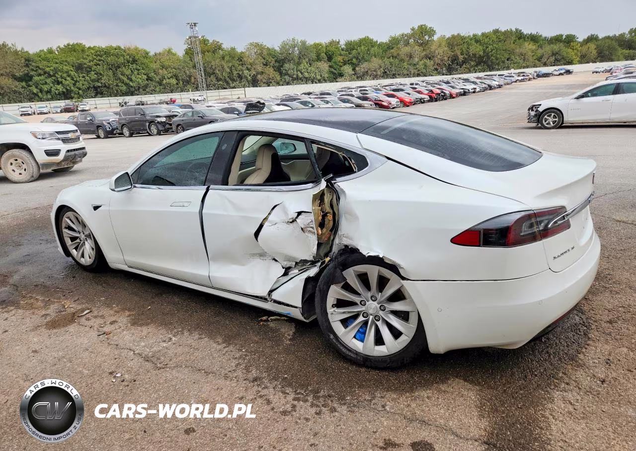 2017 Tesla Model S VIN:5YJSA1E11HF225960 - 2