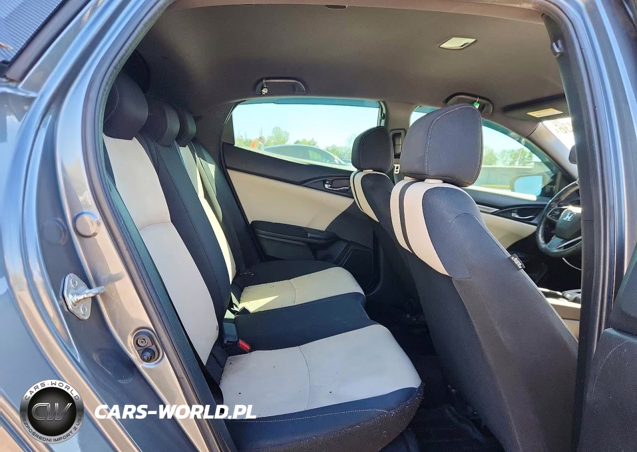 2018 Honda Civic Sport VIN:SHHFK7H4XJU404249 - 10