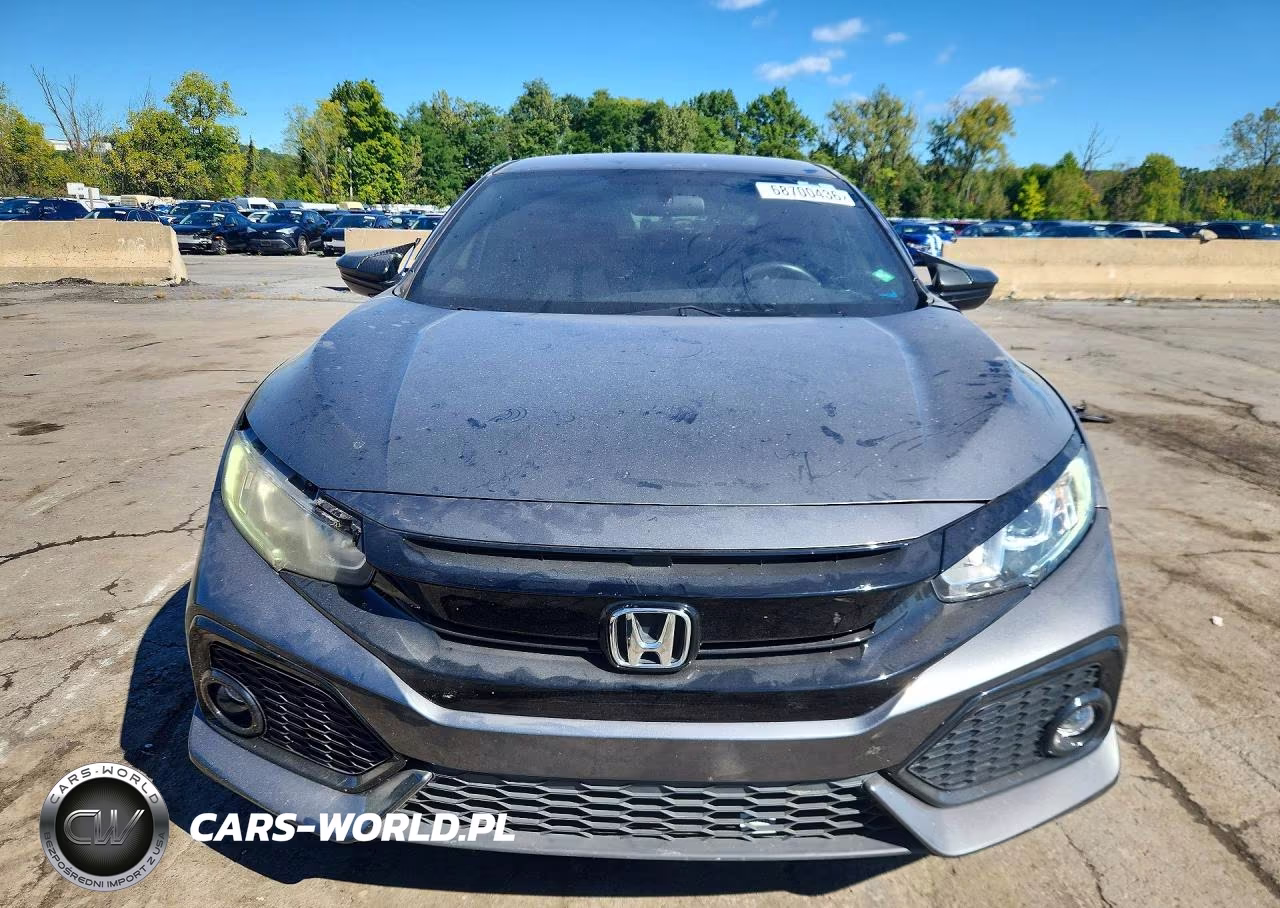 2018 Honda Civic Sport VIN:SHHFK7H4XJU404249 - 5