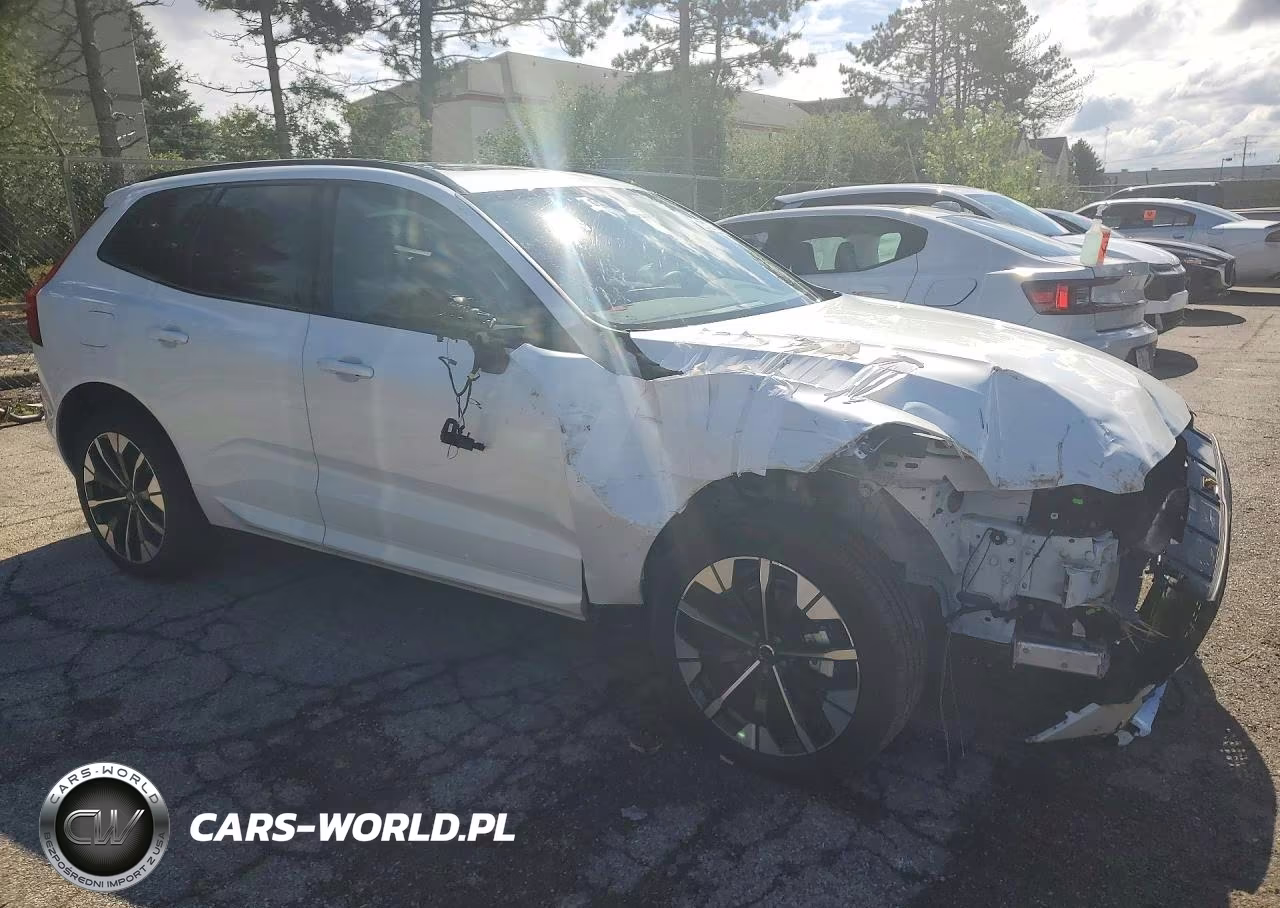 2026 Volvo Xc60 Plus VIN:YV4M12RC1T1464594 - 4