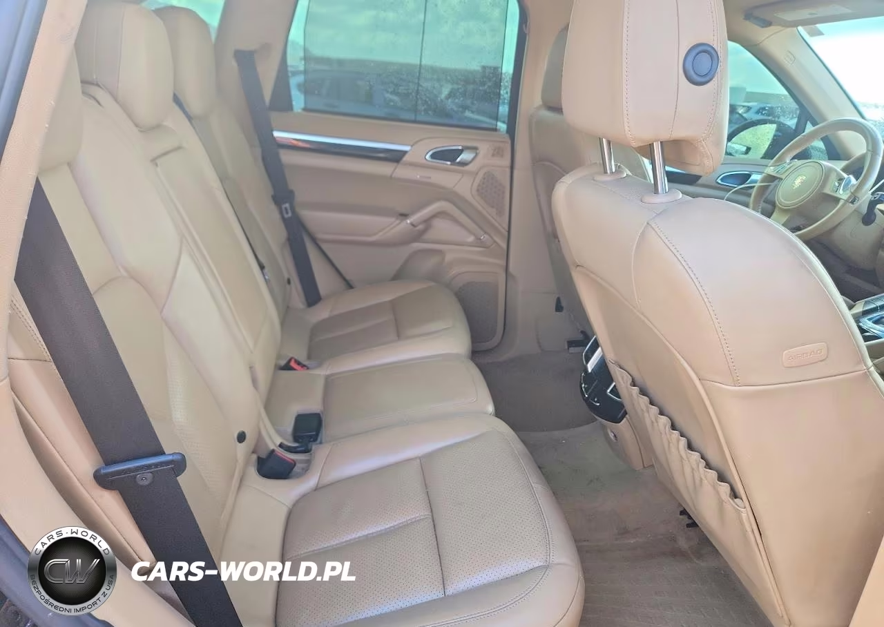 2012 Porsche Cayenne VIN:WP1AA2A25CLA02616 - 11
