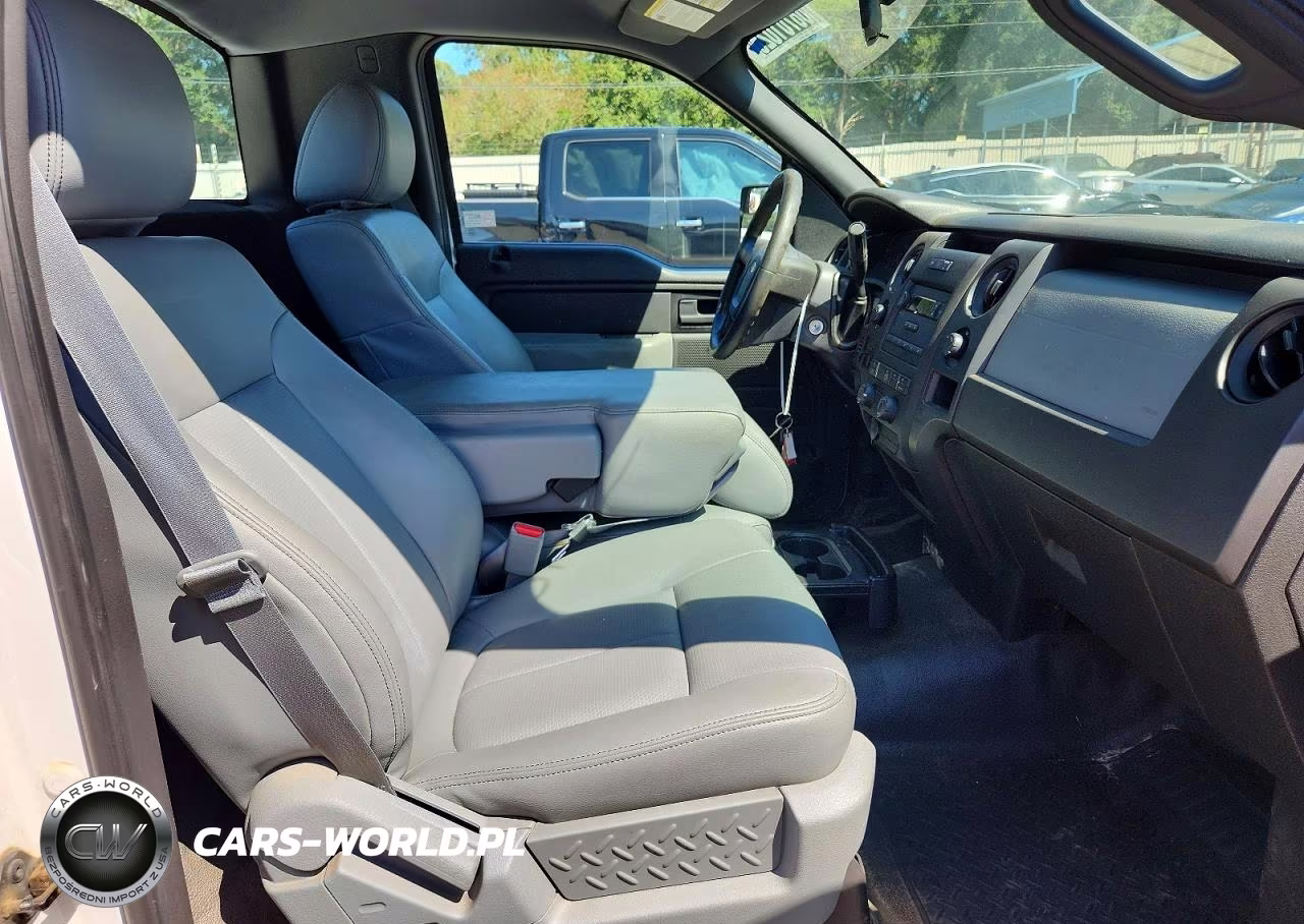 2014 Ford F150 VIN:1FTMF1EF3EKF62733 - 10