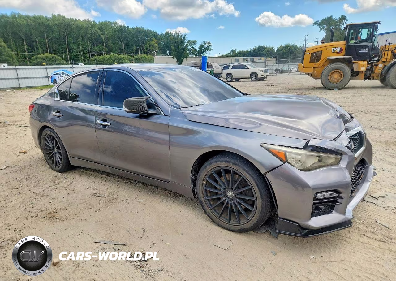 2014 Infiniti Q50 Premium VIN:JN1BV7AR6EM688556 - 4