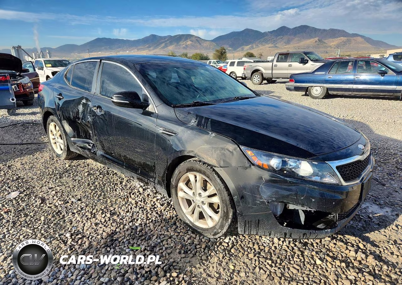 2013 Kia Optima Lx VIN:5XXGM4A77DG208662 - 4