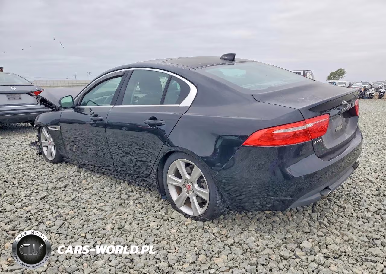 2017 Jaguar Xe Prestige VIN:SAJAE4BG5HA961921 - 2