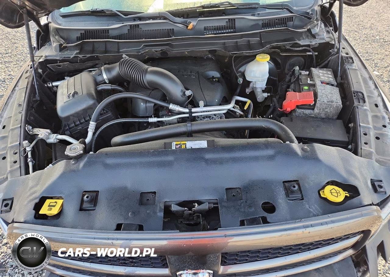 2019 Ram 1500 Classic Tradesman VIN:1C6RR7FT0KS517398 - 11