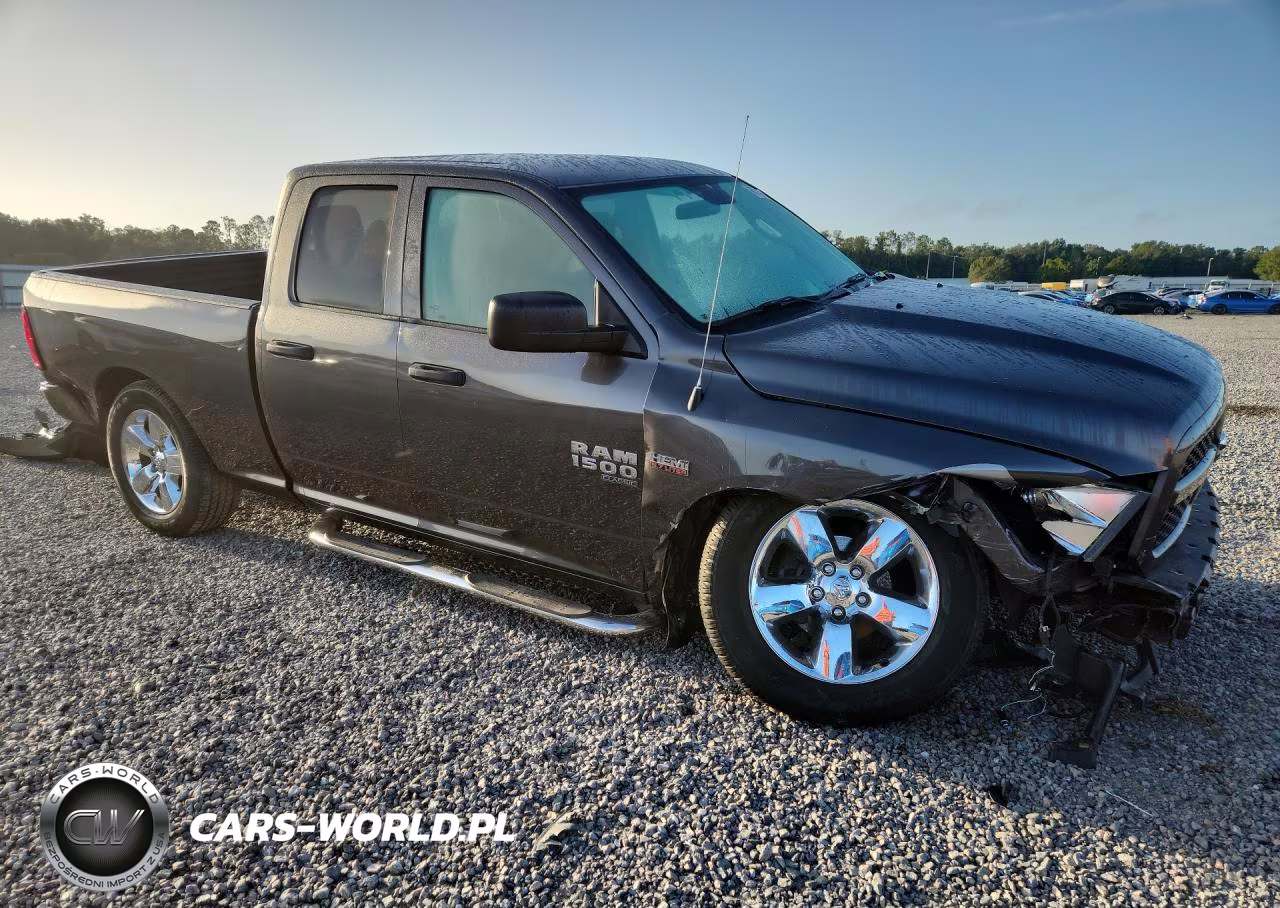 2019 Ram 1500 Classic Tradesman VIN:1C6RR7FT0KS517398 - 4