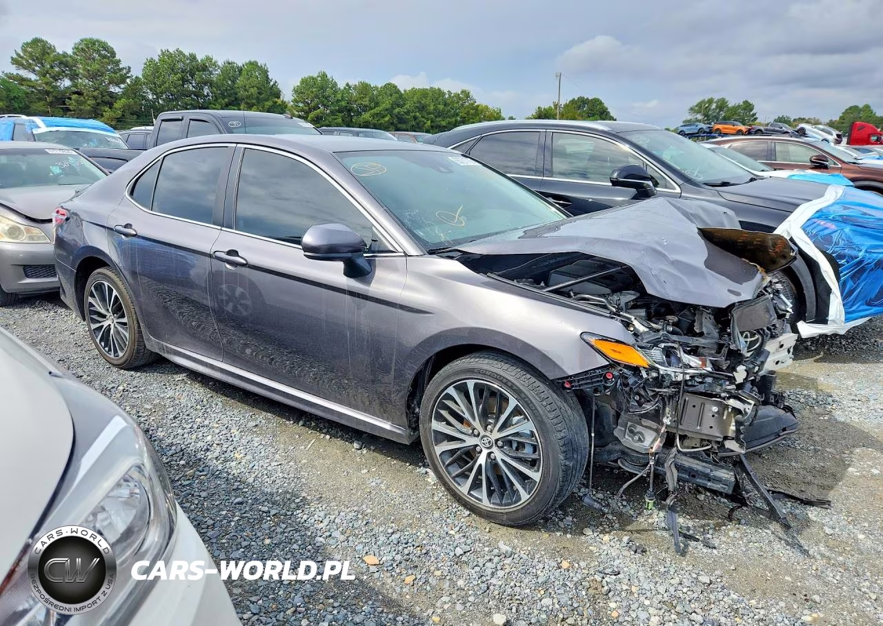 2020 Toyota Camry Se VIN:4T1G11AK0LU868834 - 4