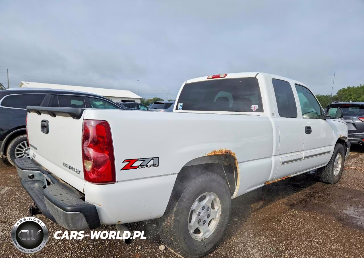 2003 Chevrolet Silverado K1500 VIN:1GCEK19T93E241095 - 3