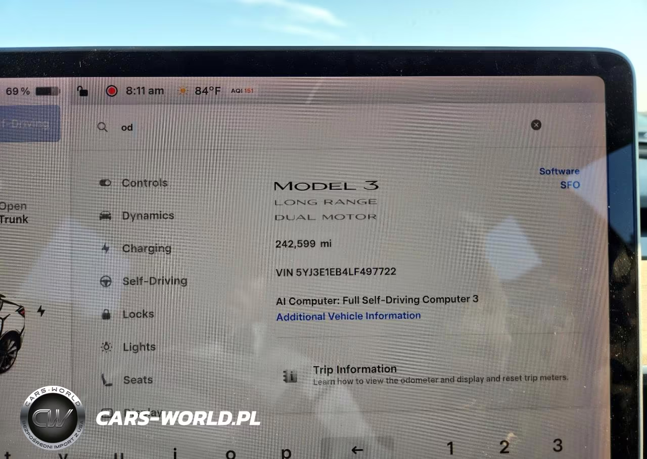 2020 Tesla Model 3 VIN:5YJ3E1EB4LF497722 - 9