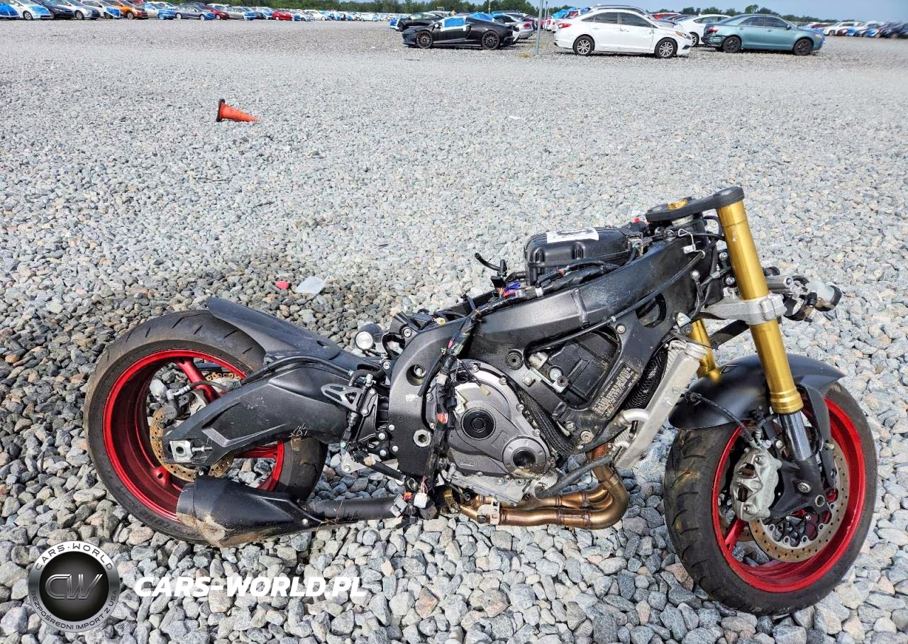 2026 Suzuki Gsx-R750 – zdjęcie 1 z 9