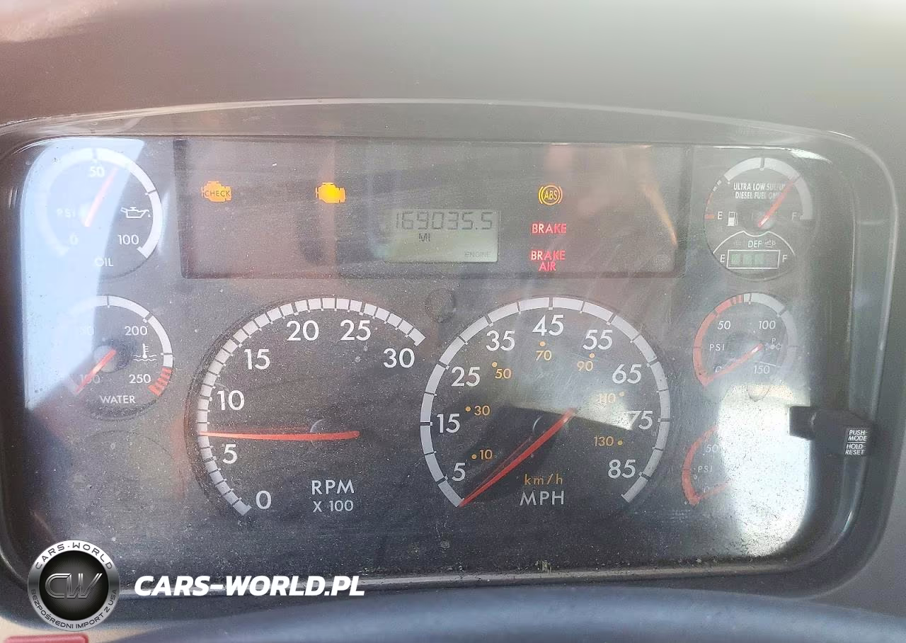 2015 Freightliner Business Class M2 Semi Truck VIN:3AKBCXCY4FDFZ7692 - 9