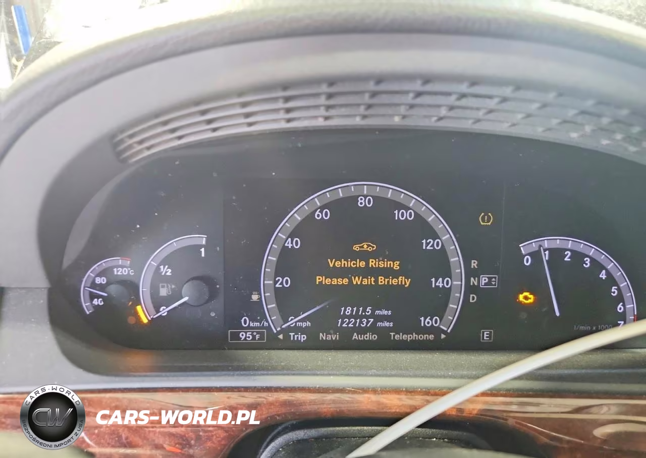 2013 Mercedes-Benz S 550 VIN:WDDNG7DB0DA514121 - 9
