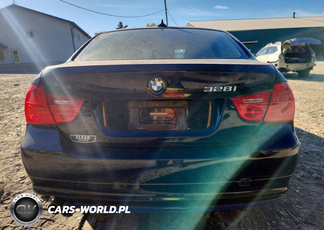 2009 BMW 328 Xi VIN:WBAPK73599A454504 - 6
