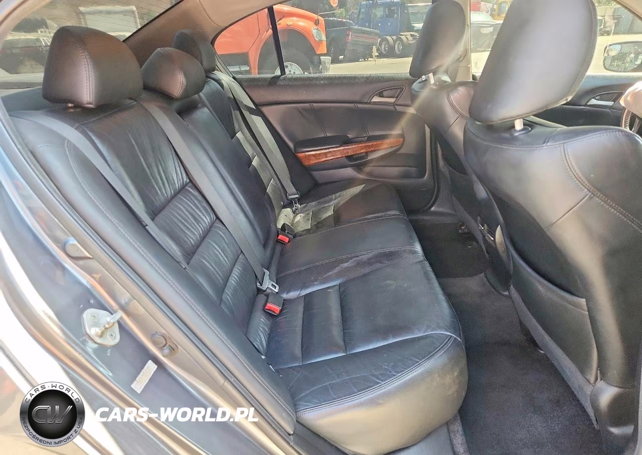2011 Honda Accord Exl VIN:1HGCP3F8XBA018897 - 10