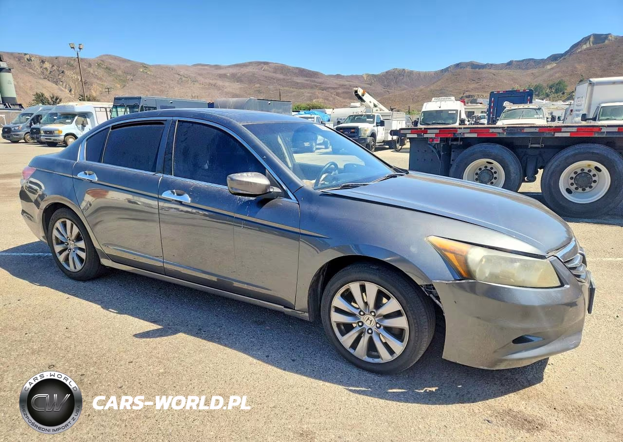 2011 Honda Accord Exl VIN:1HGCP3F8XBA018897 - 4