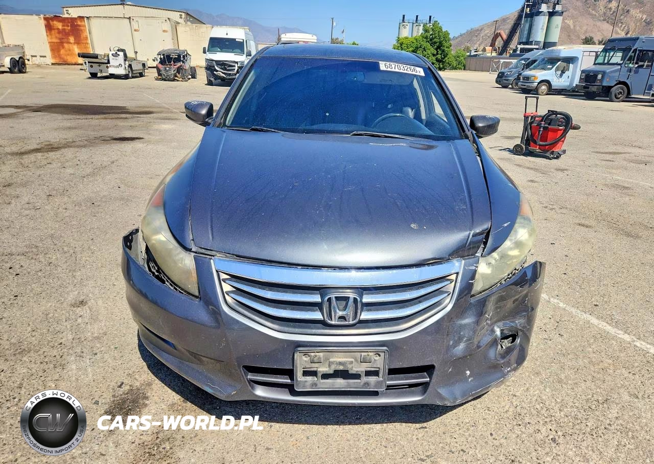 2011 Honda Accord Exl VIN:1HGCP3F8XBA018897 - 5