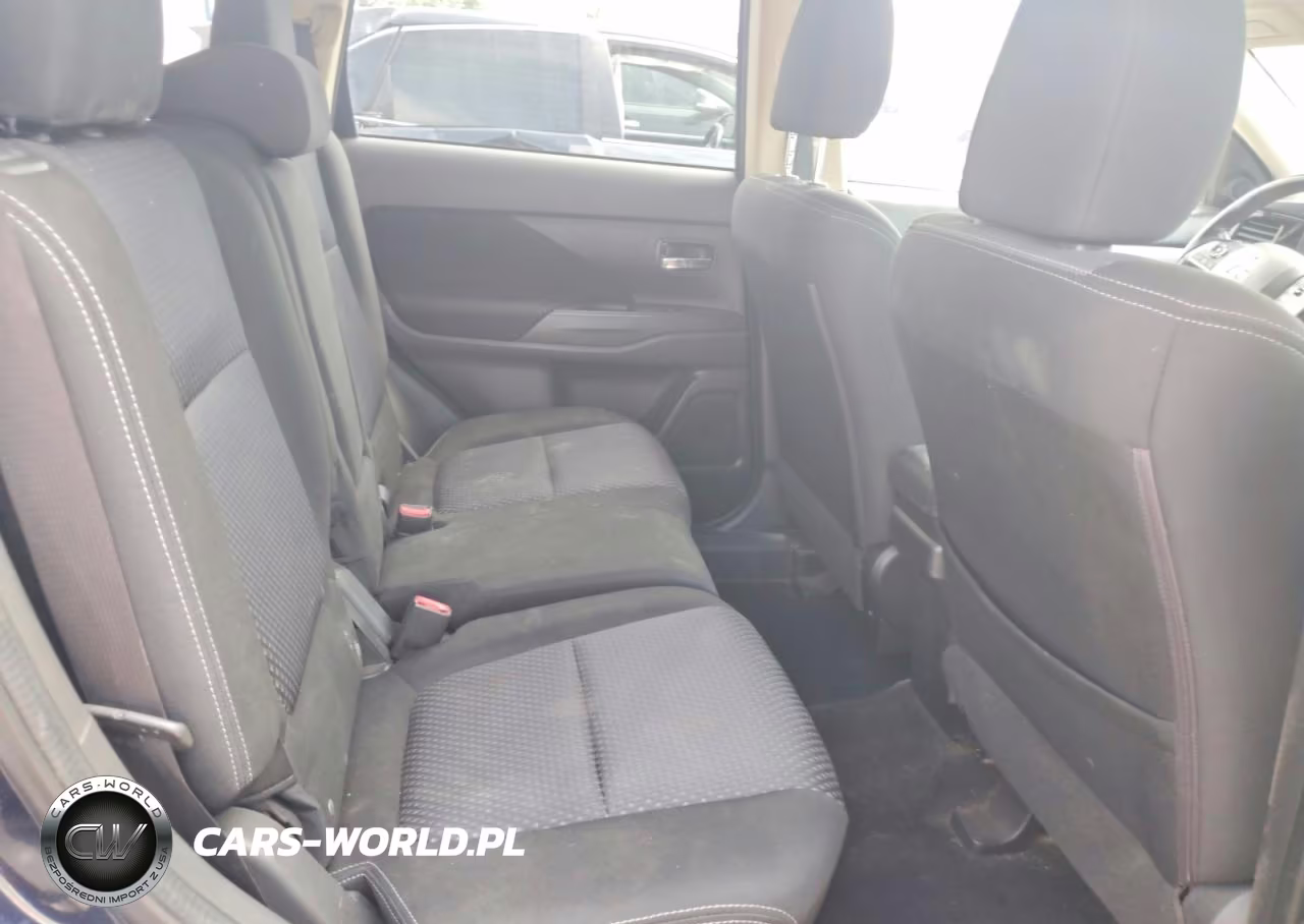 2016 Mitsubishi Outlander Se VIN:JA4AZ3A32GZ032436 - 11
