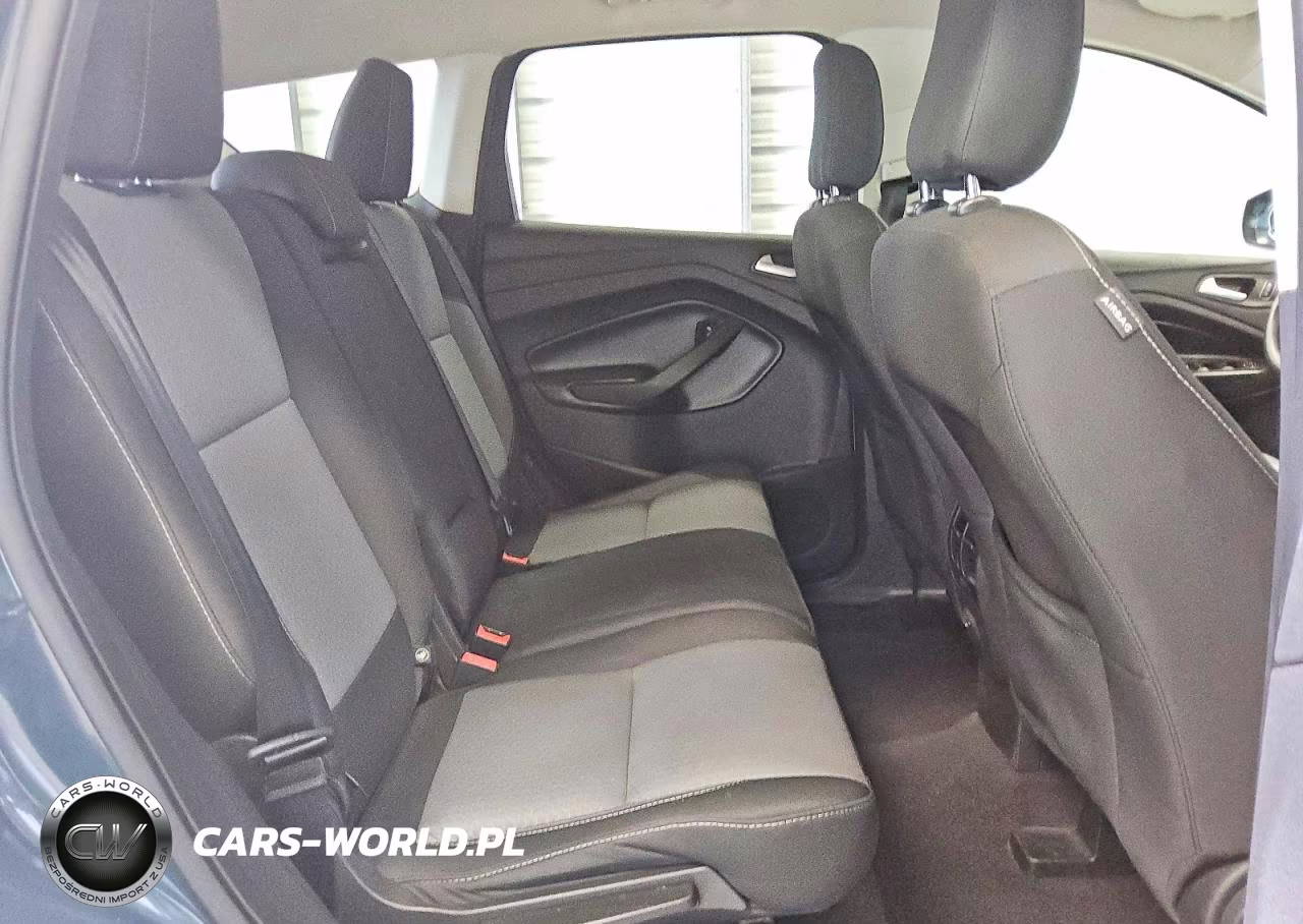 2019 Ford Escape Se VIN:1FMCU9GD7KUC00282 - 10