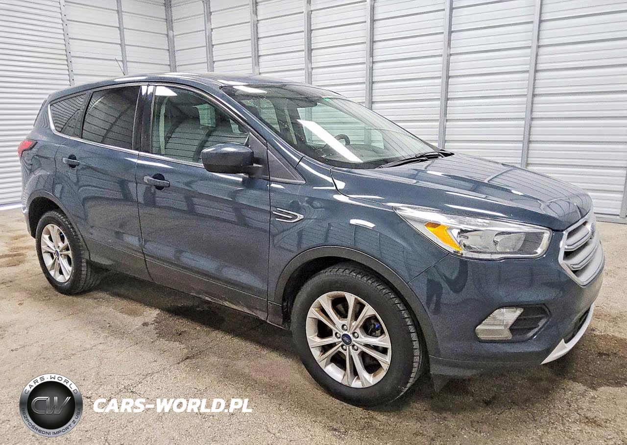 2019 Ford Escape Se VIN:1FMCU9GD7KUC00282 - 4