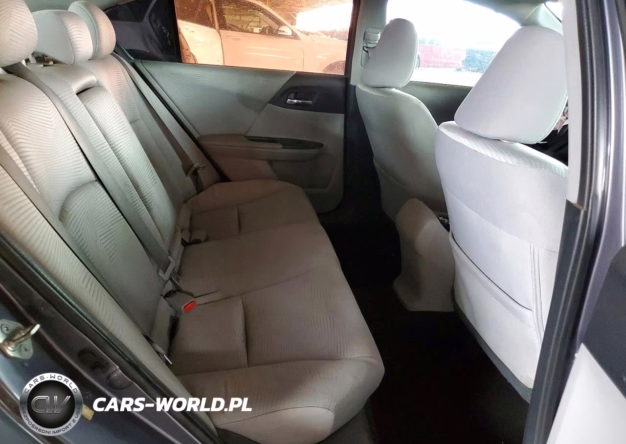 HONDA ACCORD LX VIN:1HGCR2F37EA188082 - 10